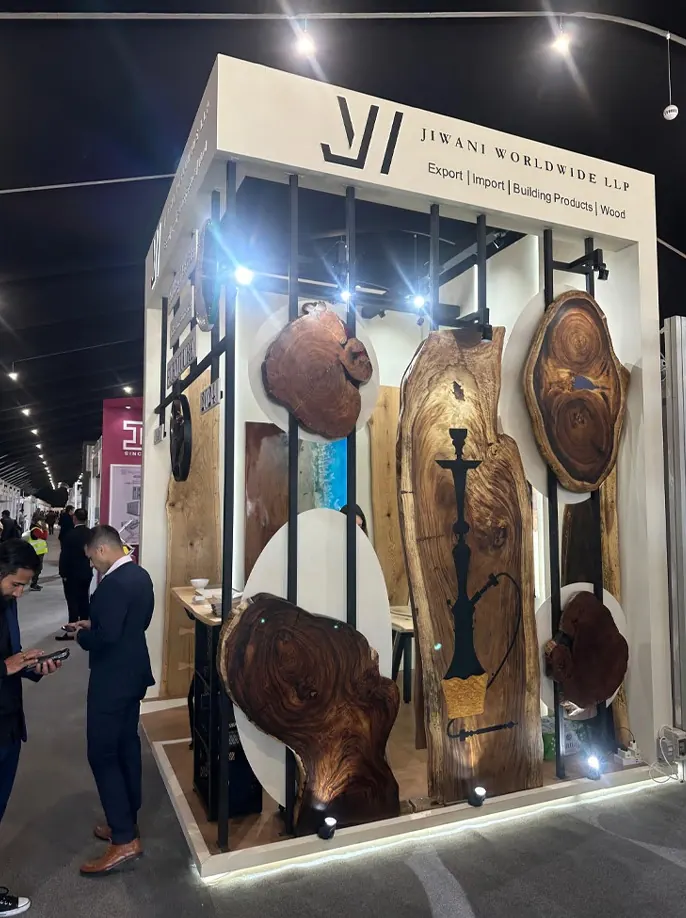 جناح عارض: Jiwani Worldwide
